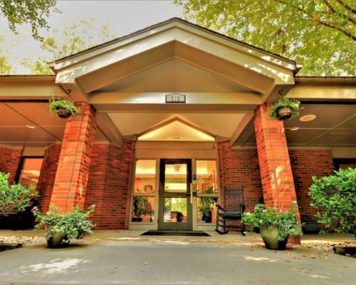 TWR Guest Lodge - TWR Website